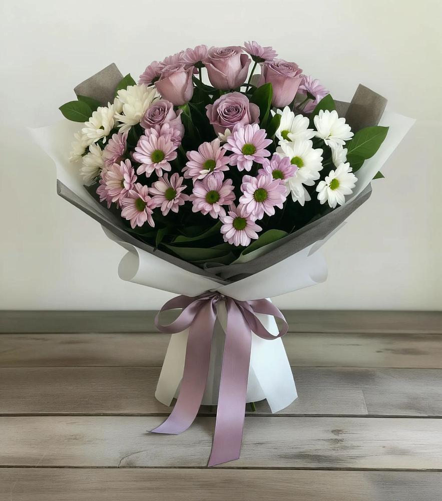 Букет цветов из: Хризантемы и Розы в Белоярском Свердловской области