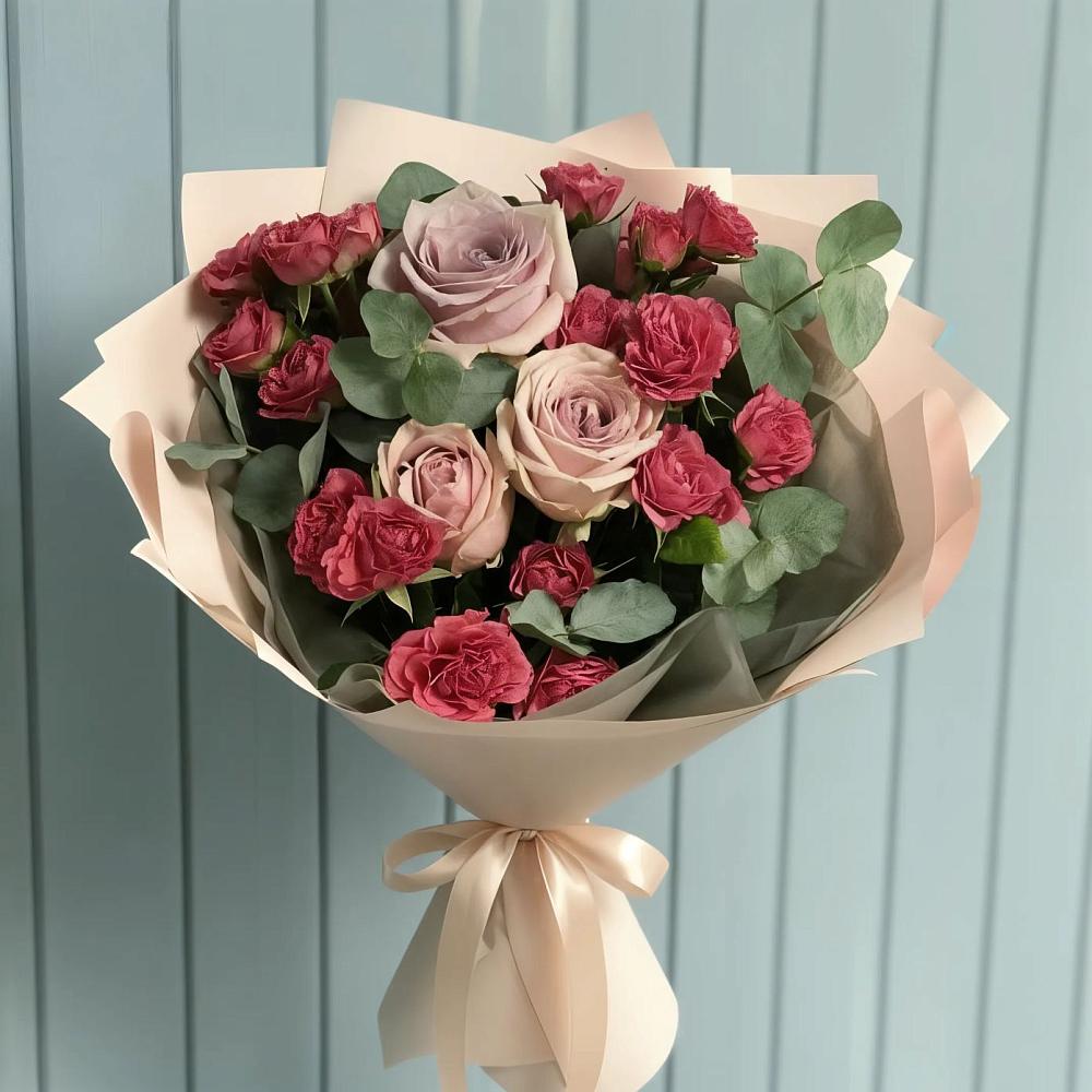 Букет цветов из: Гвоздики и Розы в Белоярском Свердловской области
