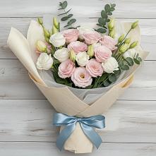 Букет цветов из:  Лизиантусы в Белоярском Свердловской области