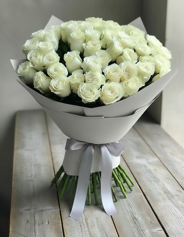 Букет 35 Белых роз в Белоярском Свердловской области