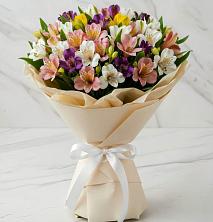 Букет цветов из:  Альстромерии в Белоярском Свердловской области