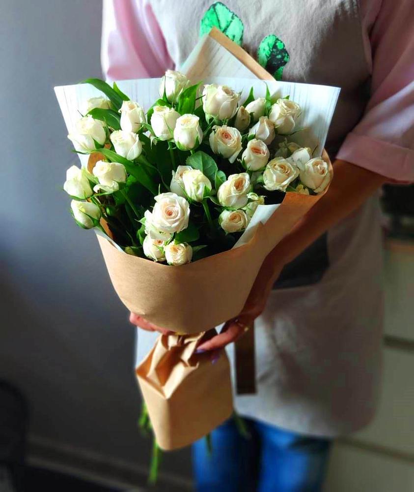 Букет цветов из: Розы в Белоярском Свердловской области