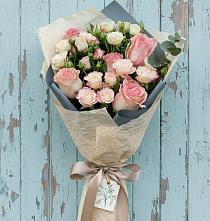 Букет цветов из:  Розы #REPLACE_PRED# Белоярском Свердловской области