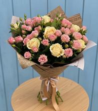 Букет цветов из:  Розы в Белоярском Свердловской области