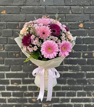 Букет цветов из:  Герберы и Хризантемы в Белоярском Свердловской области