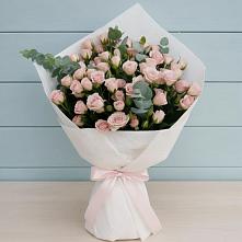 Букет цветов из:  Розы в Белоярском Свердловской области