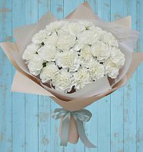 Букет цветов из:  Гвоздики в Белоярском Свердловской области